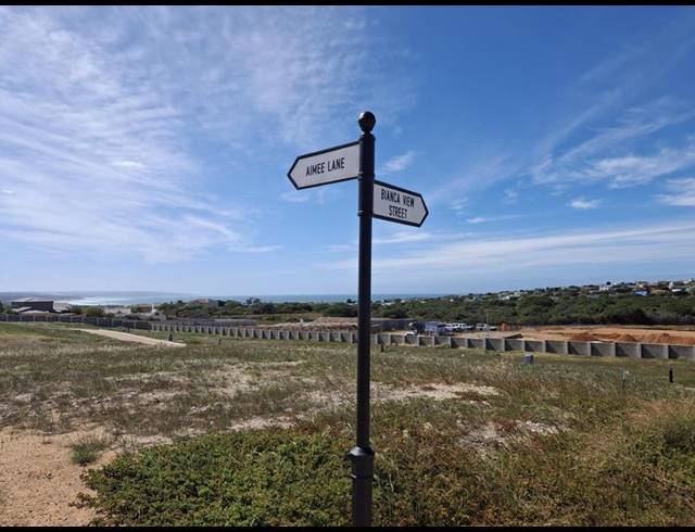 2 BEDROOM HOUSE FOR SALE IN STILBAAI-WES